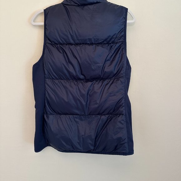 Fabletics Elliot Packable Women's Puffer Vest, Navy Blue, Size Large - Picture 2 of 7